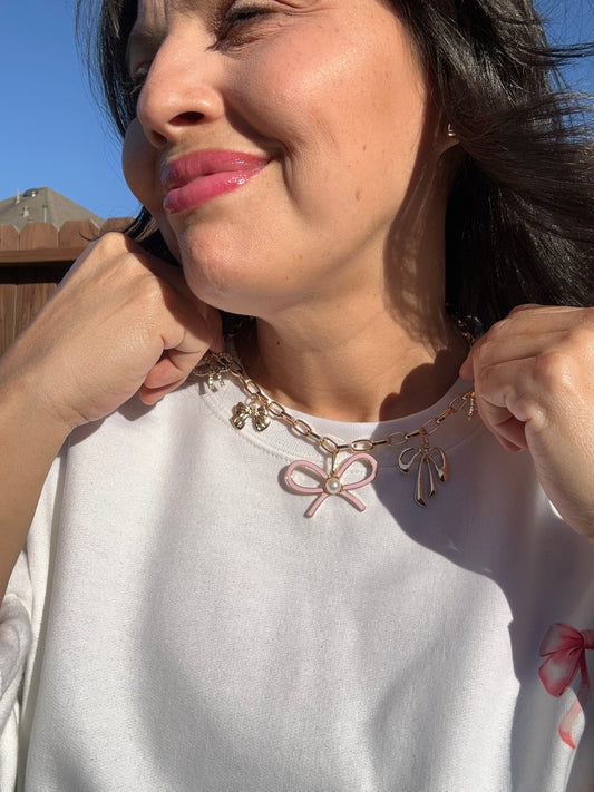 Bows & Bows Necklace