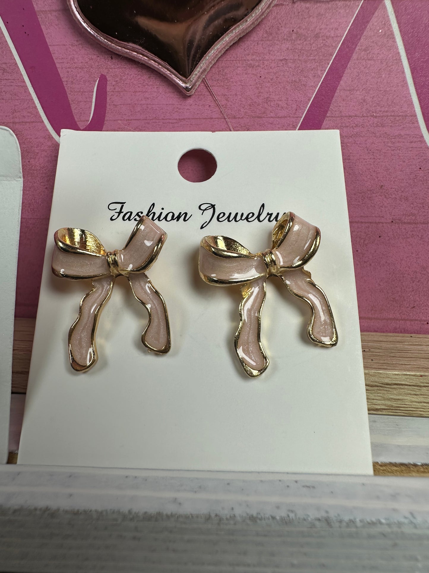 Bow Studs